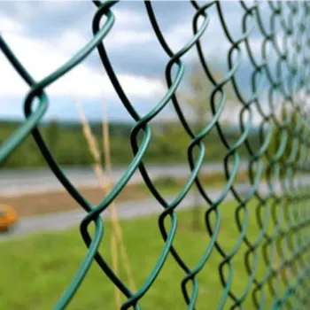 green-chain-link-fence-uk-25m-1